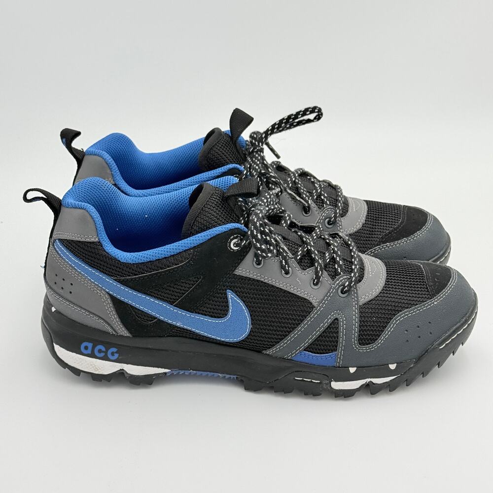 Nike ACG Woodside Low Trail Shoes Black Blue